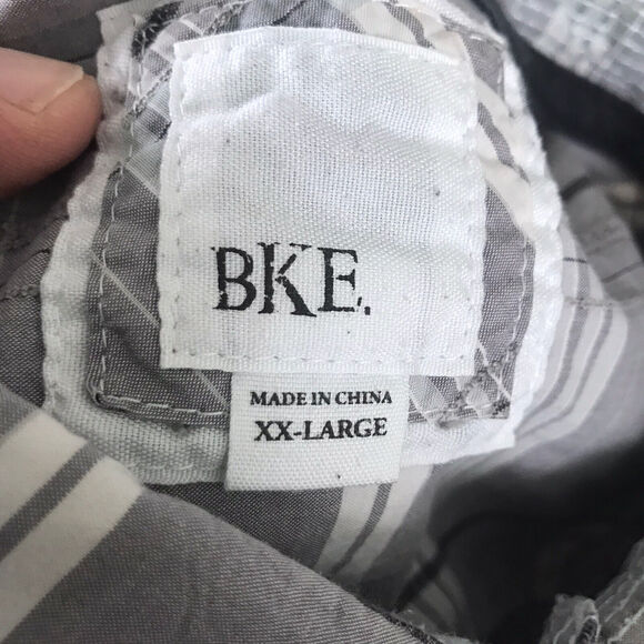 BKE Shirt Mens Long Sleeve Size XXL Slim Fit Stretch Gray Plaid Metal Button - Picture 2 of 7